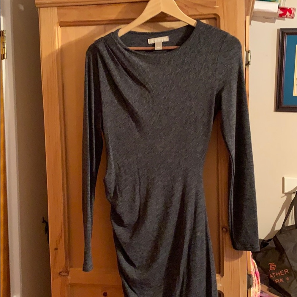 Stretchy dark grey dress